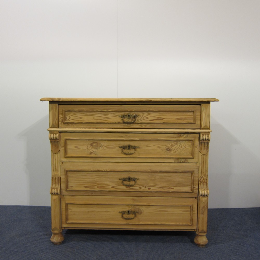 4 drawer antique pine chest of drawers 