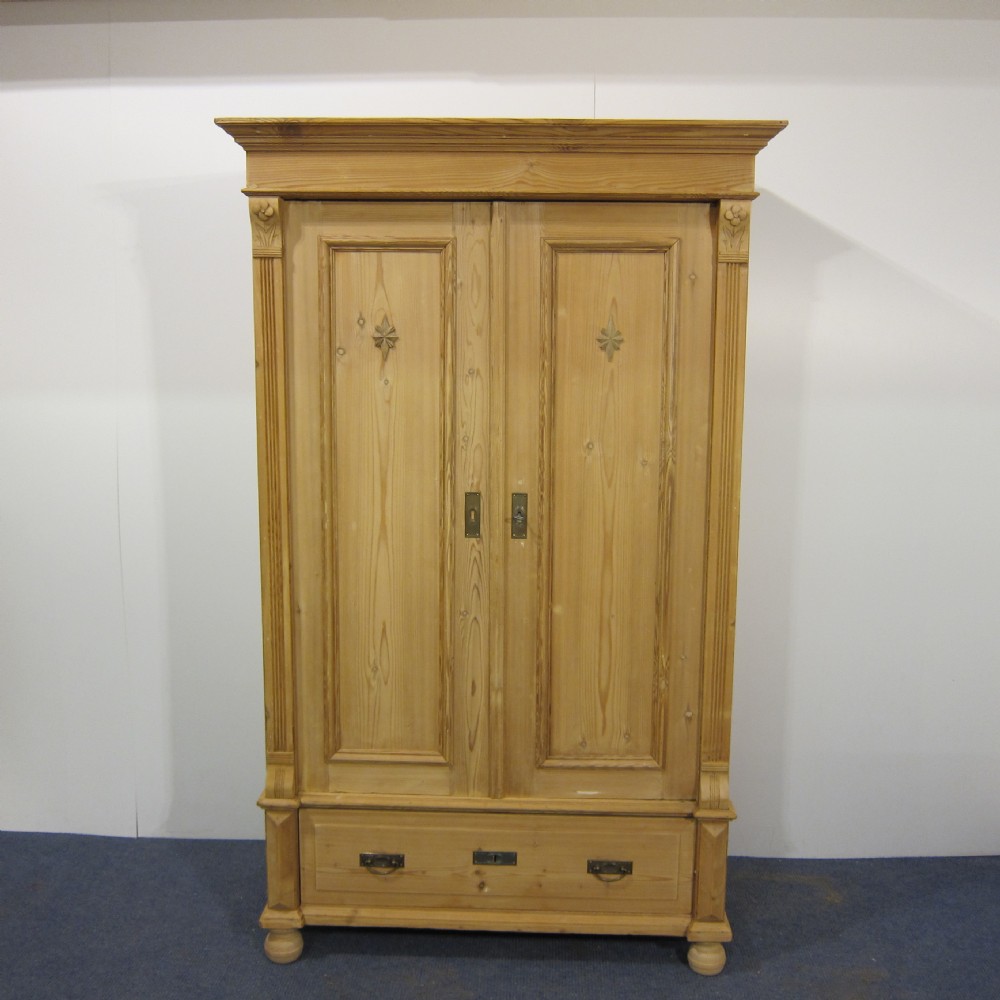 Small double antique pine wardrobe - 1 piece