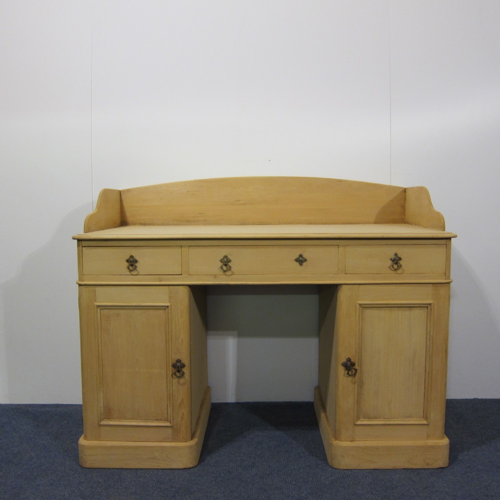 Victorian pine pedestal desk