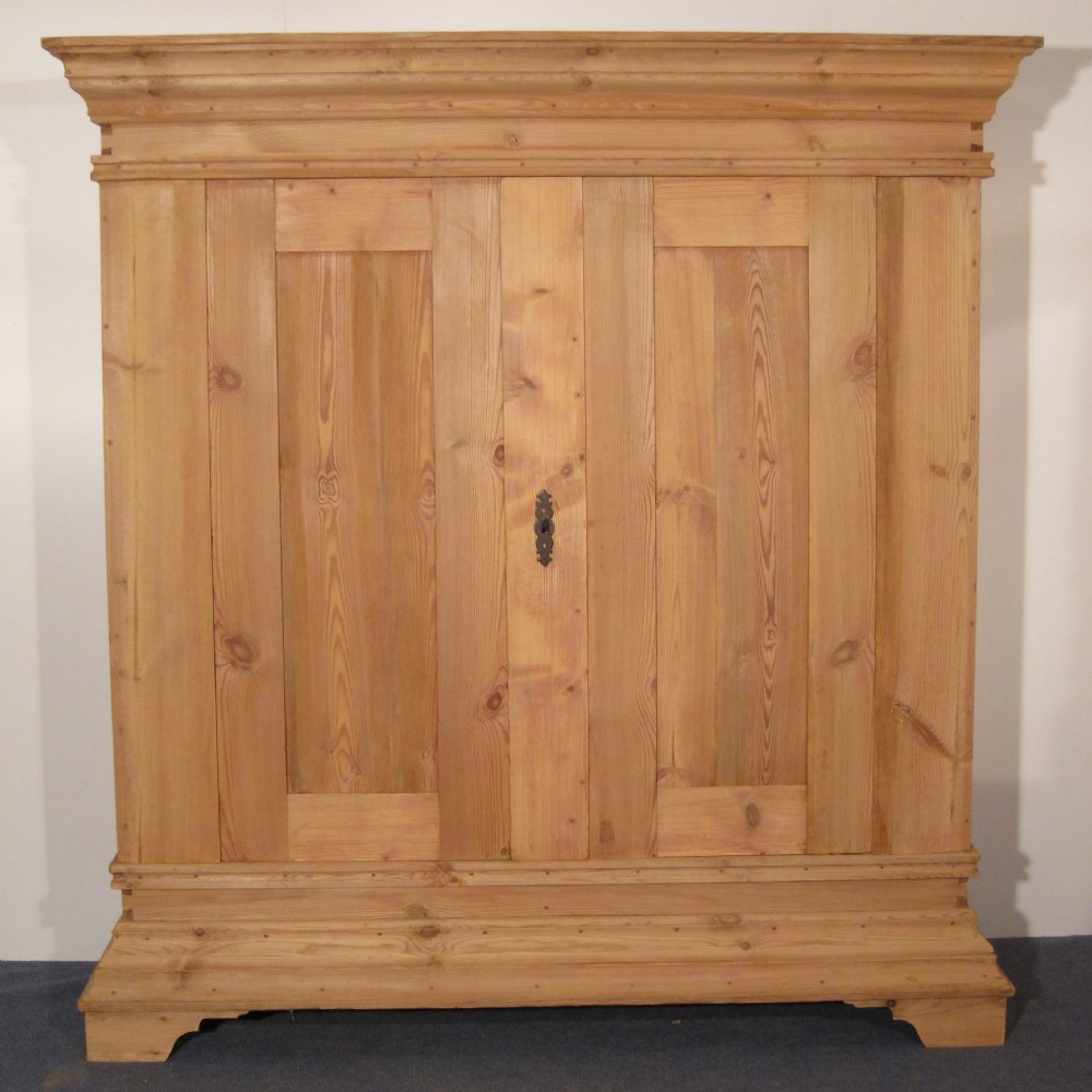 Gorgeous very old East German pine wardrobe which dismantles