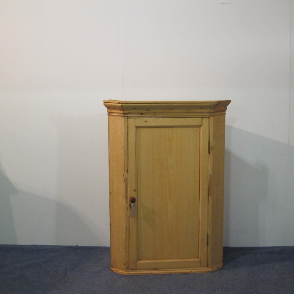 Early Victorian Pine Wall Hanging Corner Cupboard 