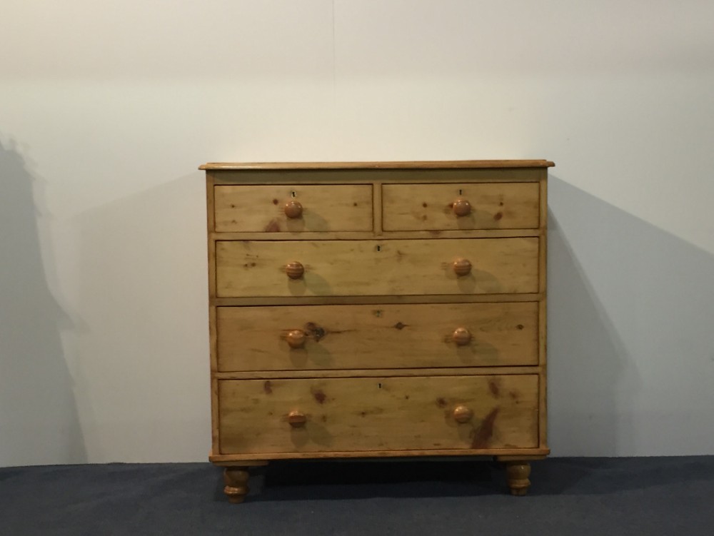 Rustic Victorian Chest of Drawers 