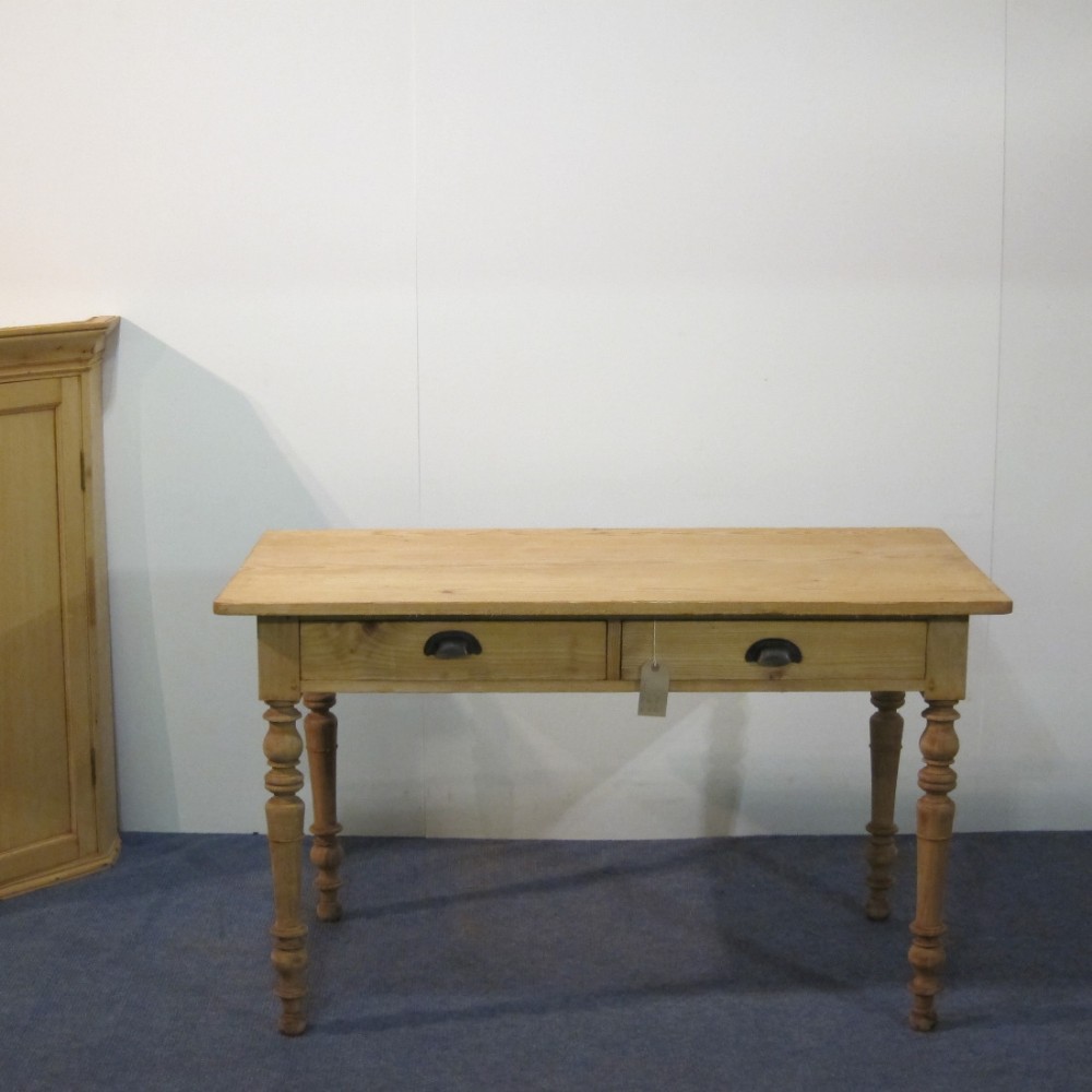 Small Farmhouse Kitchen Table c.1915 