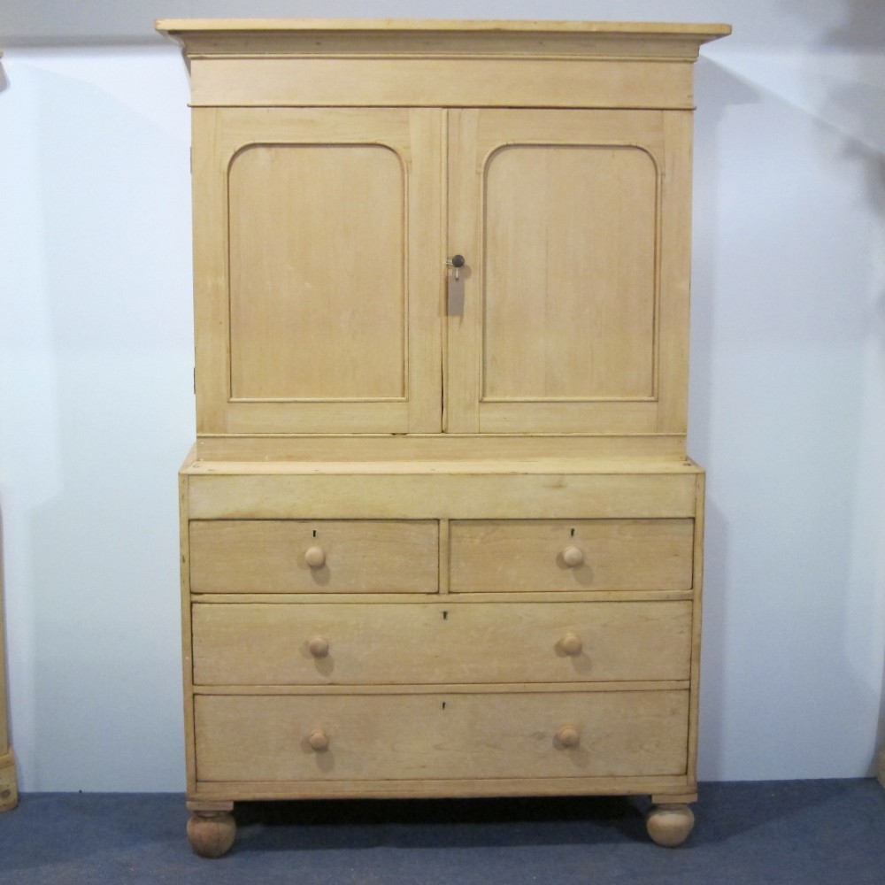 Splendid Victorian Pine Linen Press 