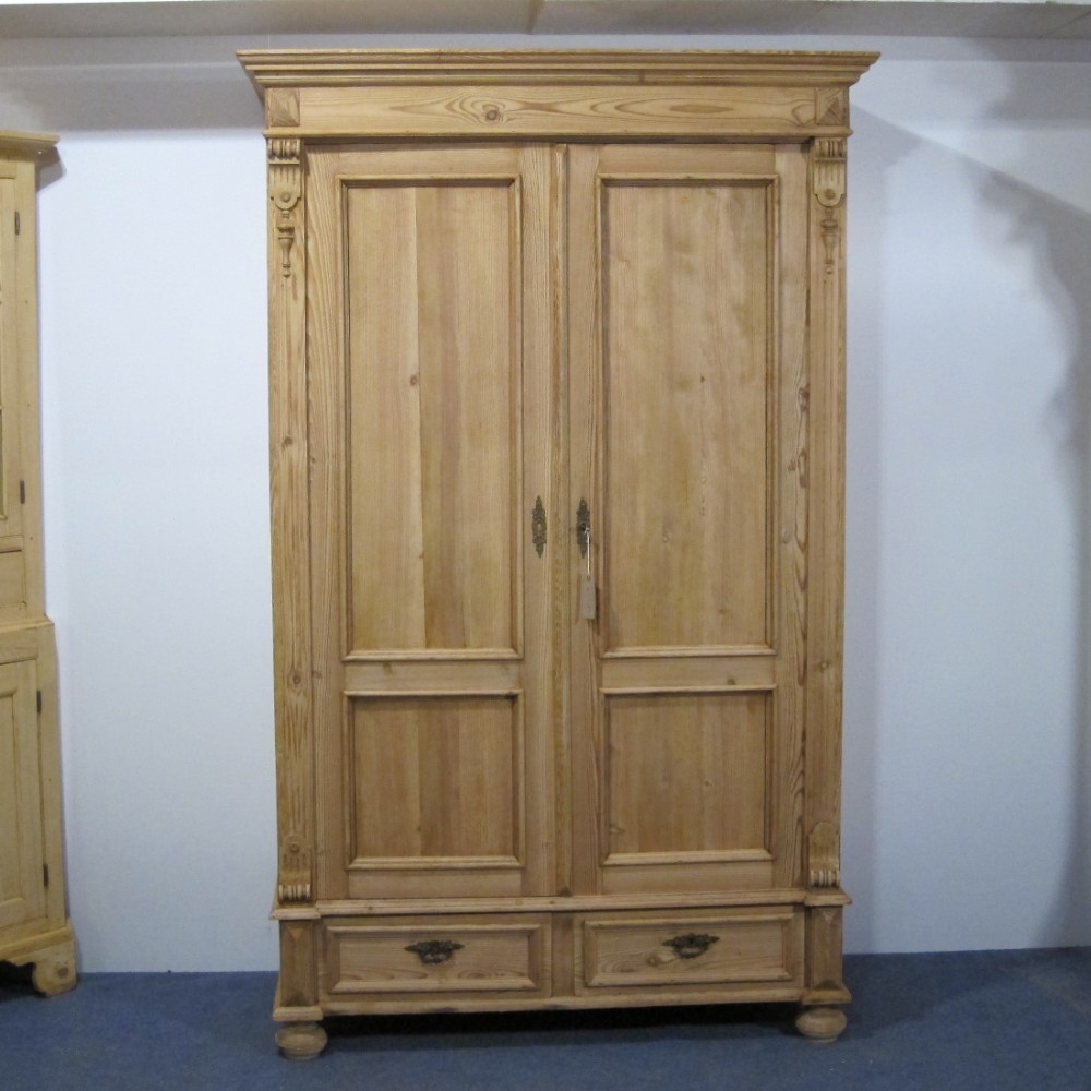 Elegant Antique Double Door Wardrobe C.1900