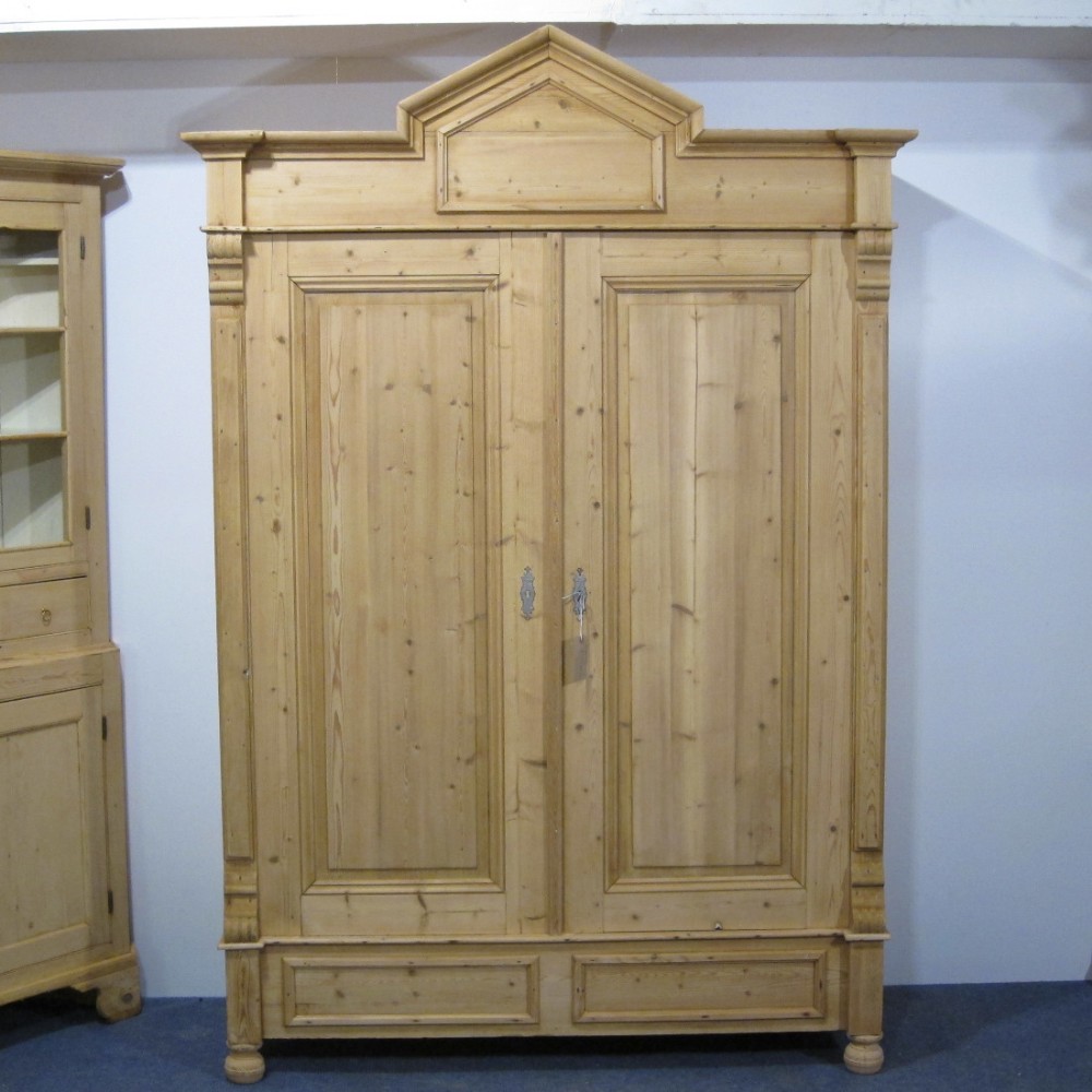 Grand 19th Century Antique Double Door Wardrobe 