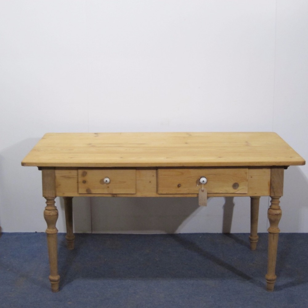 Attractive Antique Country Farmhouse Table c.1910