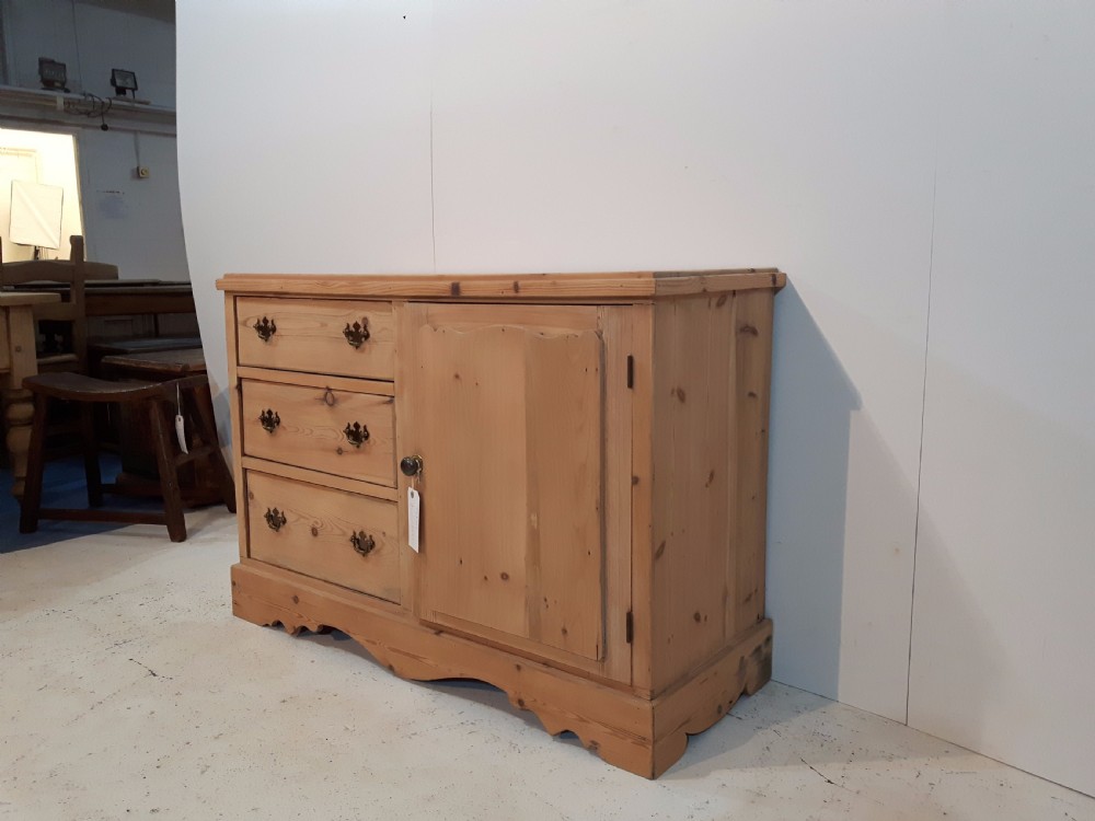 Small Victorian Pine Sideboard View III