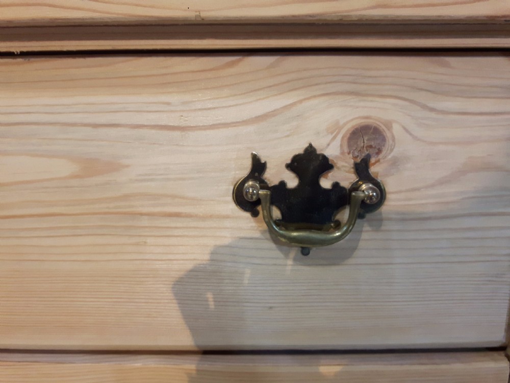 Small Victorian Pine Sideboard View VI