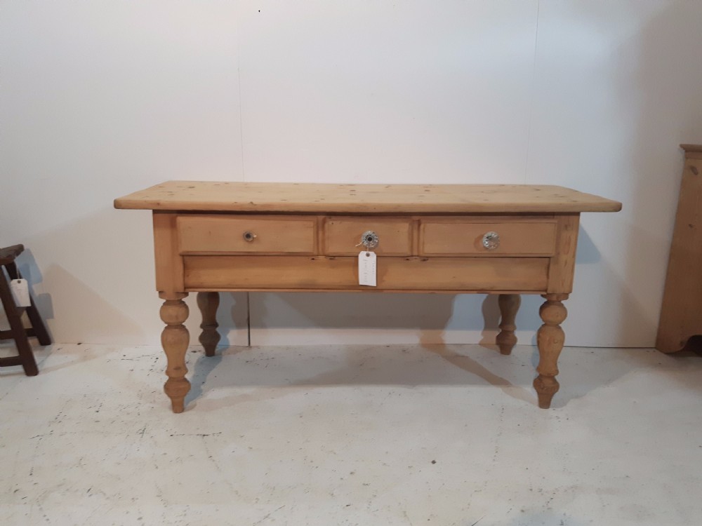 Victorian Pine Farmhouse Preparation Table 