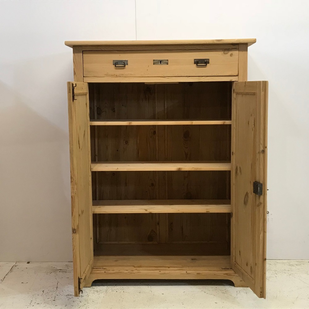 ANTIQUE PINE LINEN CUPBOARD  View VI