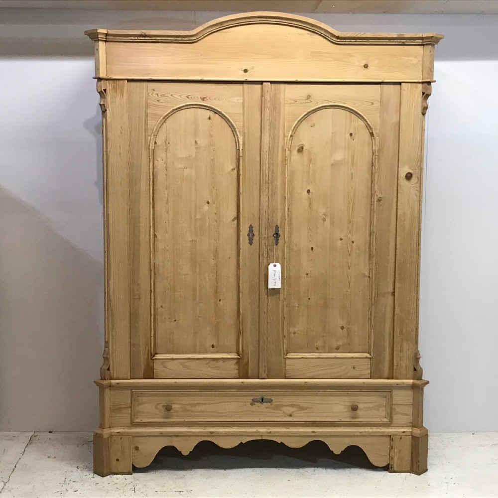 Arched Double Door Antique Pine Wardrobe (Dismantles)
