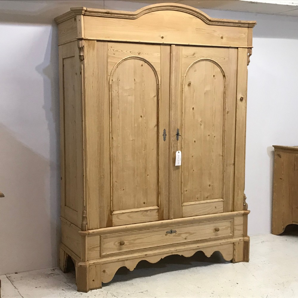 Arched Double Door Antique Pine Wardrobe (Dismantles) View II