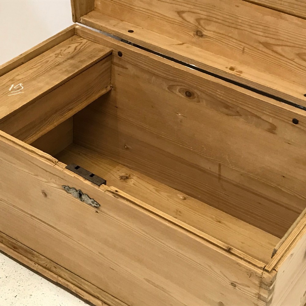 Small Arched Top Pine Linen Chest  View IV