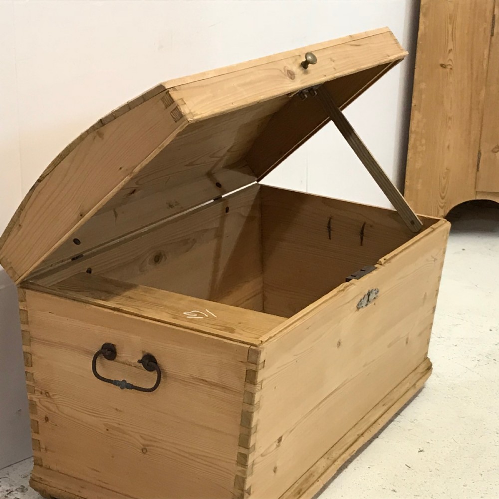 Small Arched Top Pine Linen Chest  View V