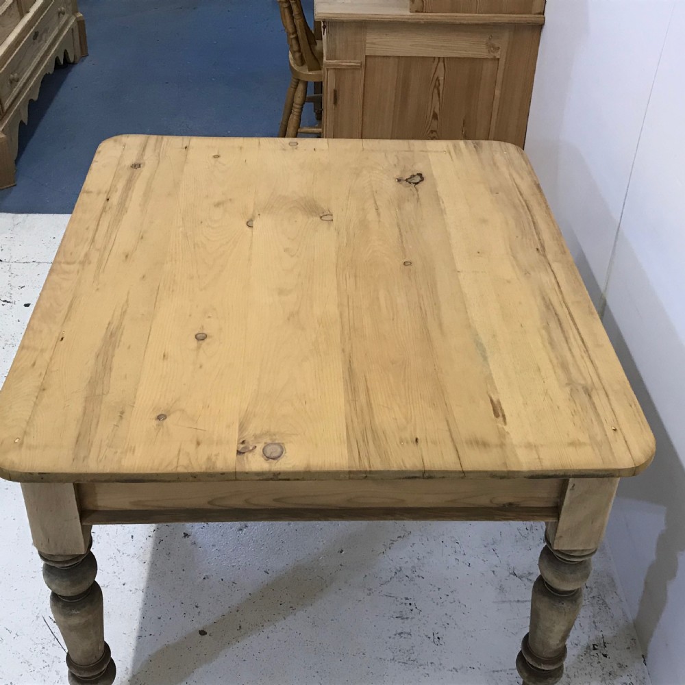 Victorian Pine Farmhouse Table with Turned legs  View VI