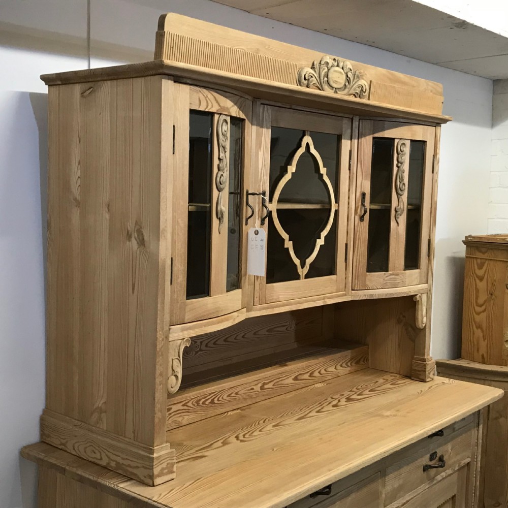 Large Old Pine German Dresser c.1925 View III