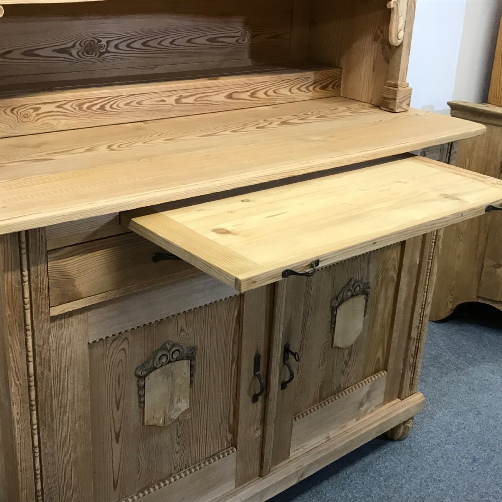 Large Old Pine German Dresser c.1925 View VIII