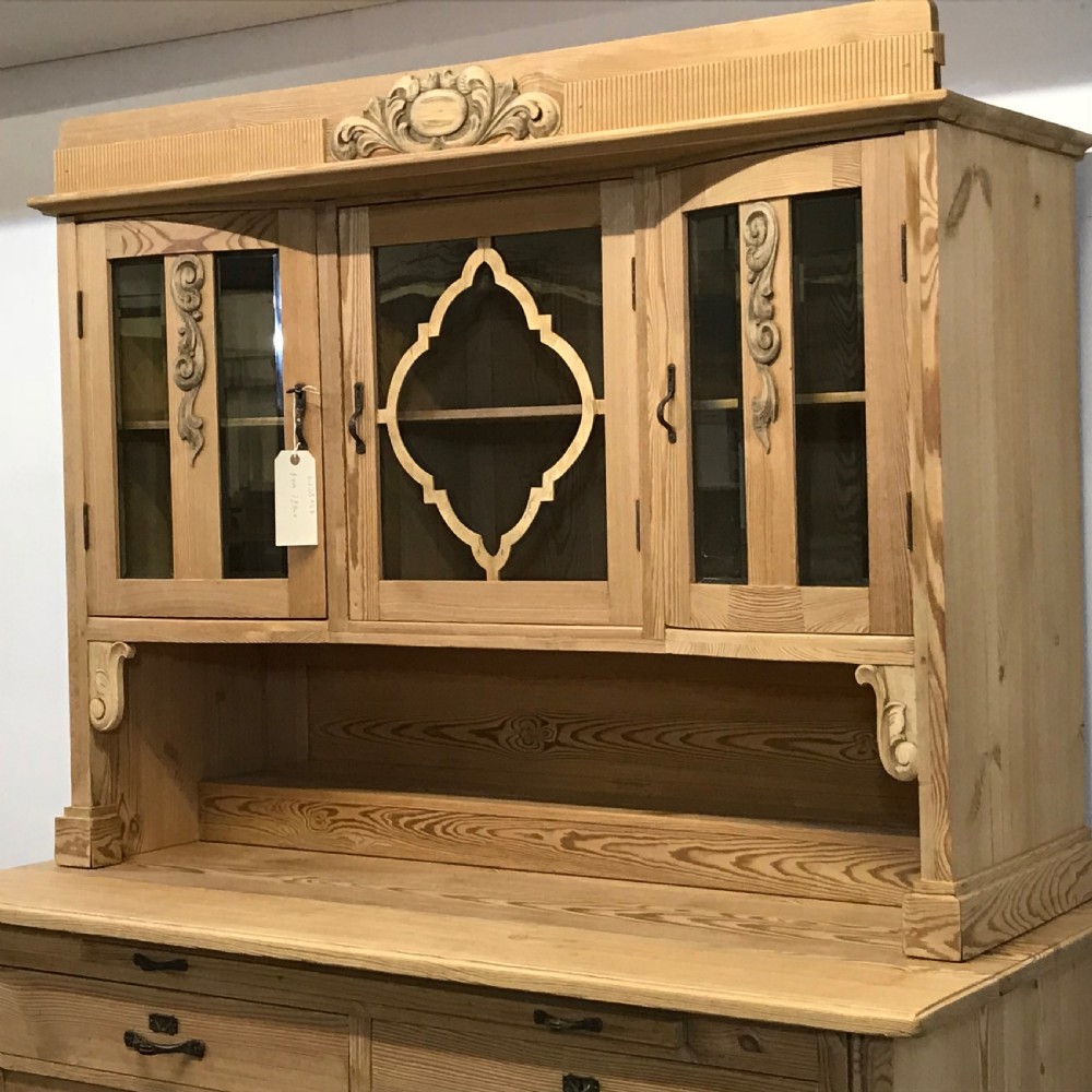 Large Old Pine German Dresser c.1925 View XI