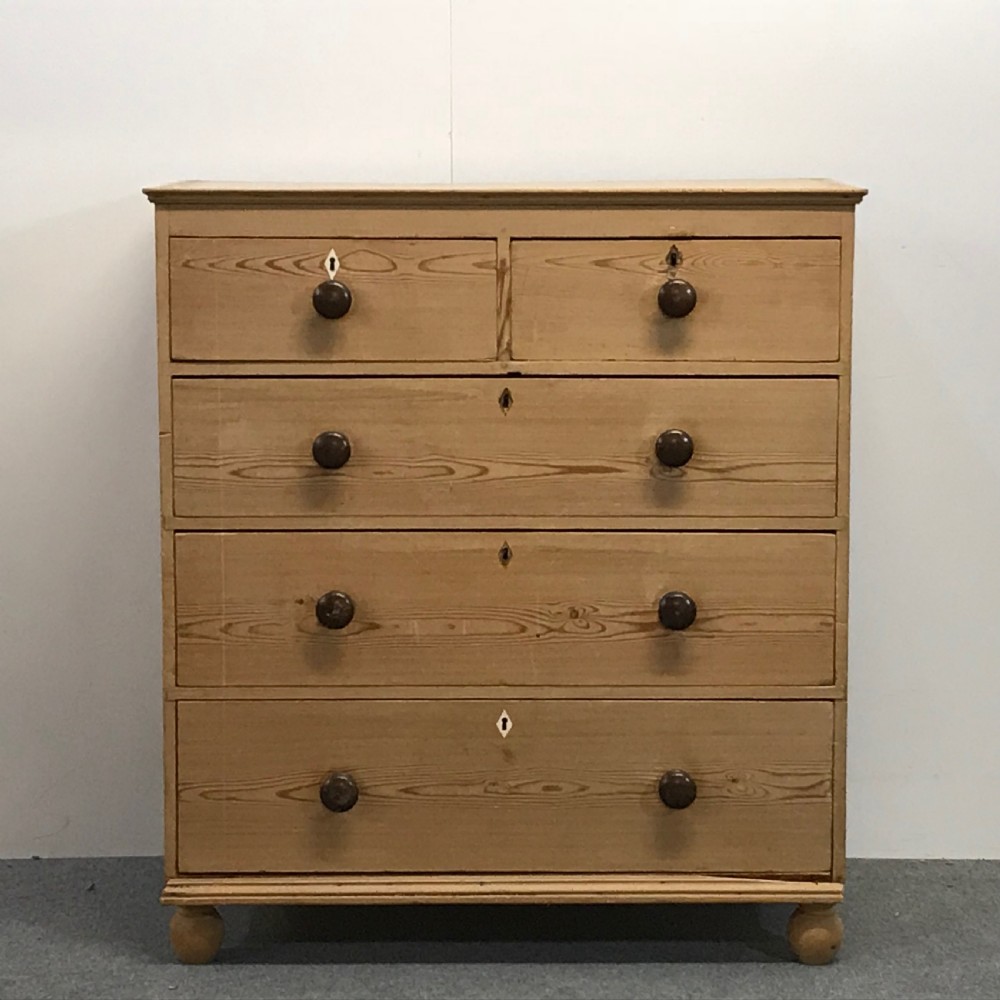 TALL EARLY VICTORIAN PINE CHEST OF DRAWERS