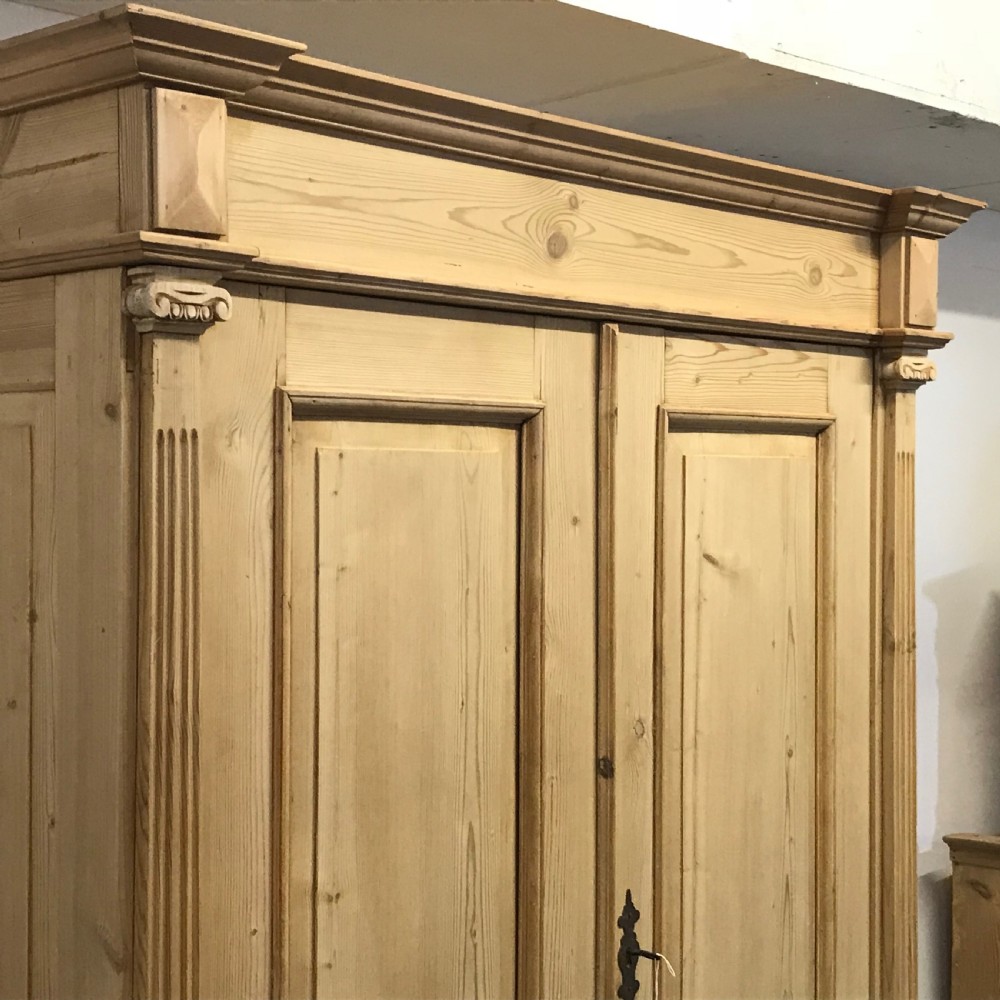 TURN OF THE CENTURY DOUBE PINE WARDROBE View VIII