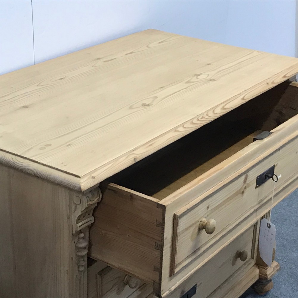 ANTIQUE PINE CHEST OF DRAWERS C.1915 View IV