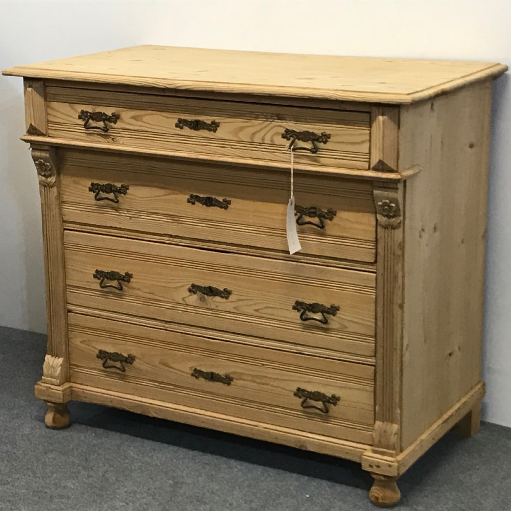 ANTIQUE PINE CHEST OF 4 DRAWERS View III