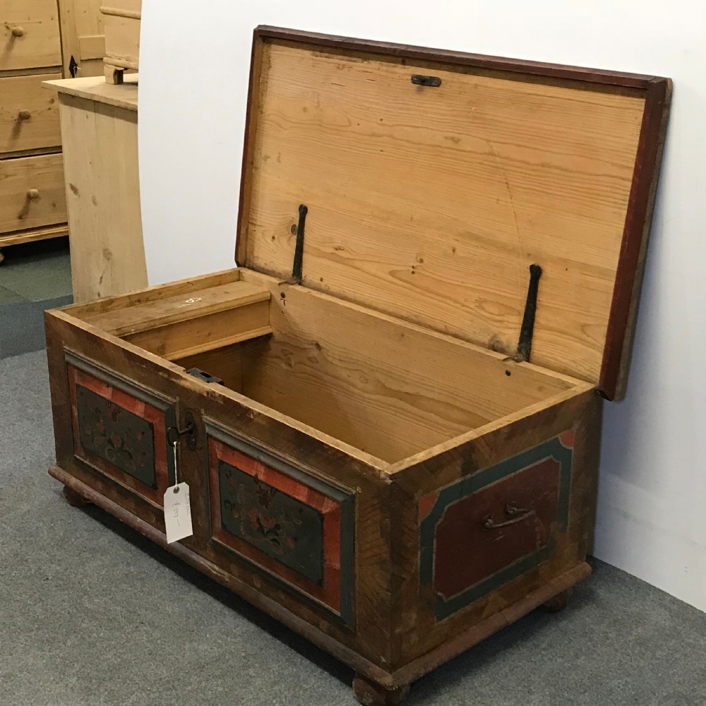 Early 19th Century Painted Pine Marriage Chest c.1811 View III