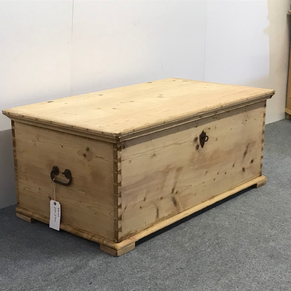 1800's Solid Old Pine Blanket Chest View II