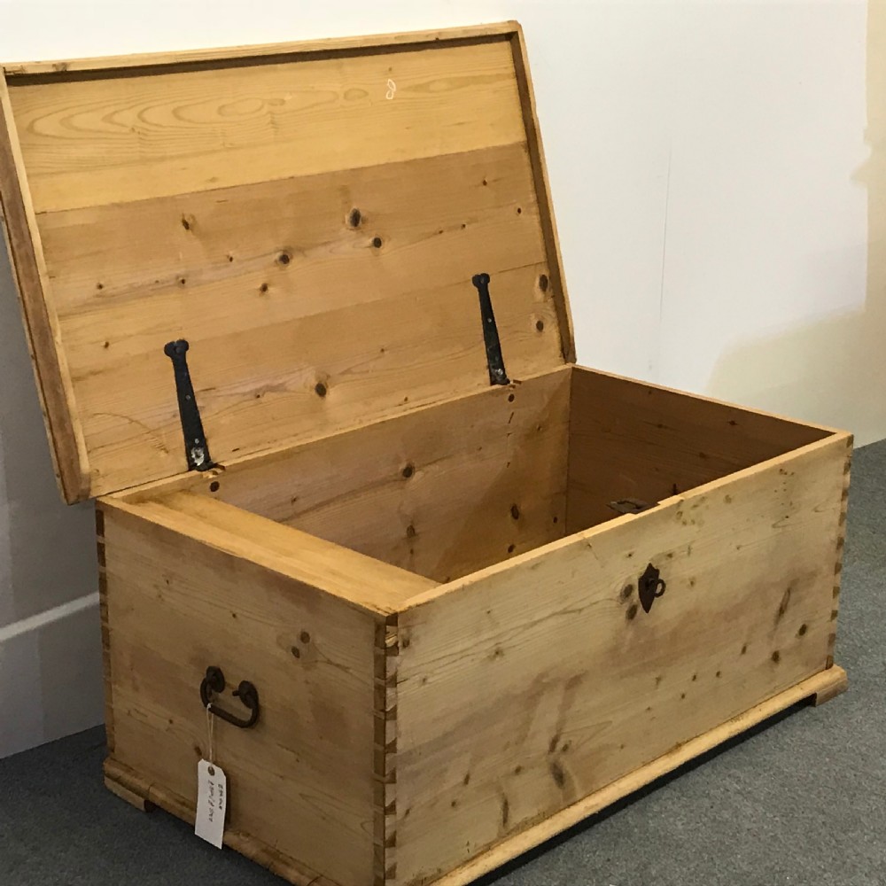 1800's Solid Old Pine Blanket Chest View IV