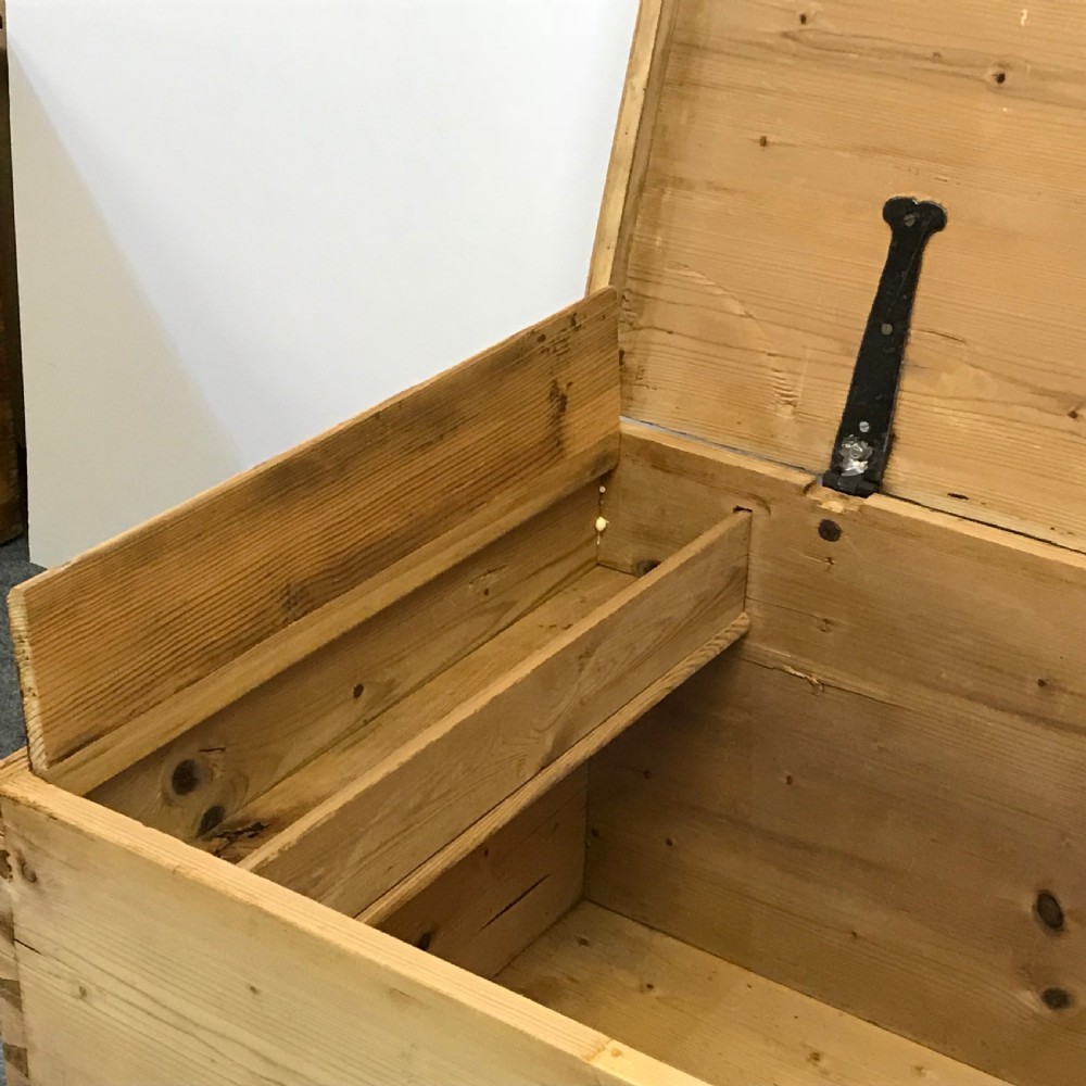 1800's Solid Old Pine Blanket Chest View VII