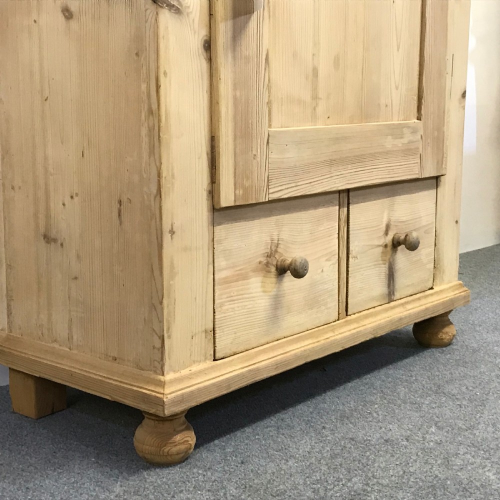 OLD PINE KITCHEN LARDER CUPBOARD WITH DRAWERS View VII