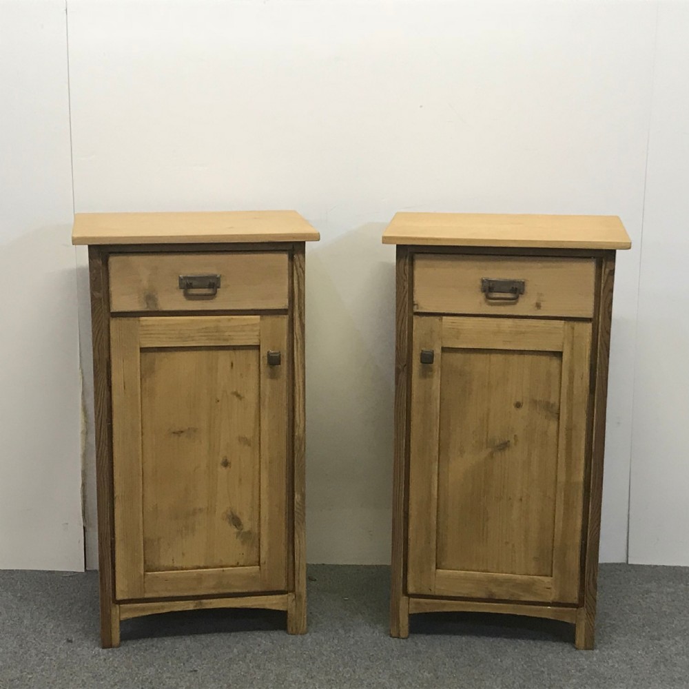 PAIR OF ANTIQUE PINE BEDSIDE POT CUPBOARDS