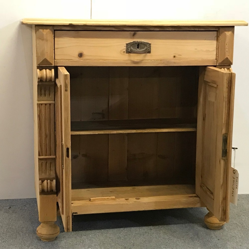 CHARMING ANTIQUE PINE BEDSIDE CUPBOARD View II