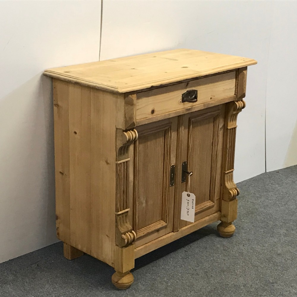 CHARMING ANTIQUE PINE BEDSIDE CUPBOARD View III