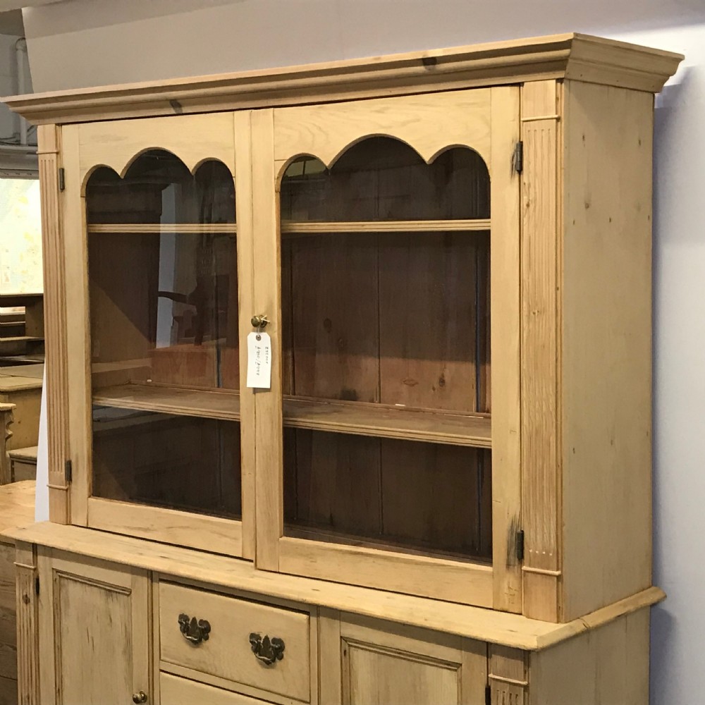 LARGE VICTORIAN PINE GLAZED DRESSER  View VI