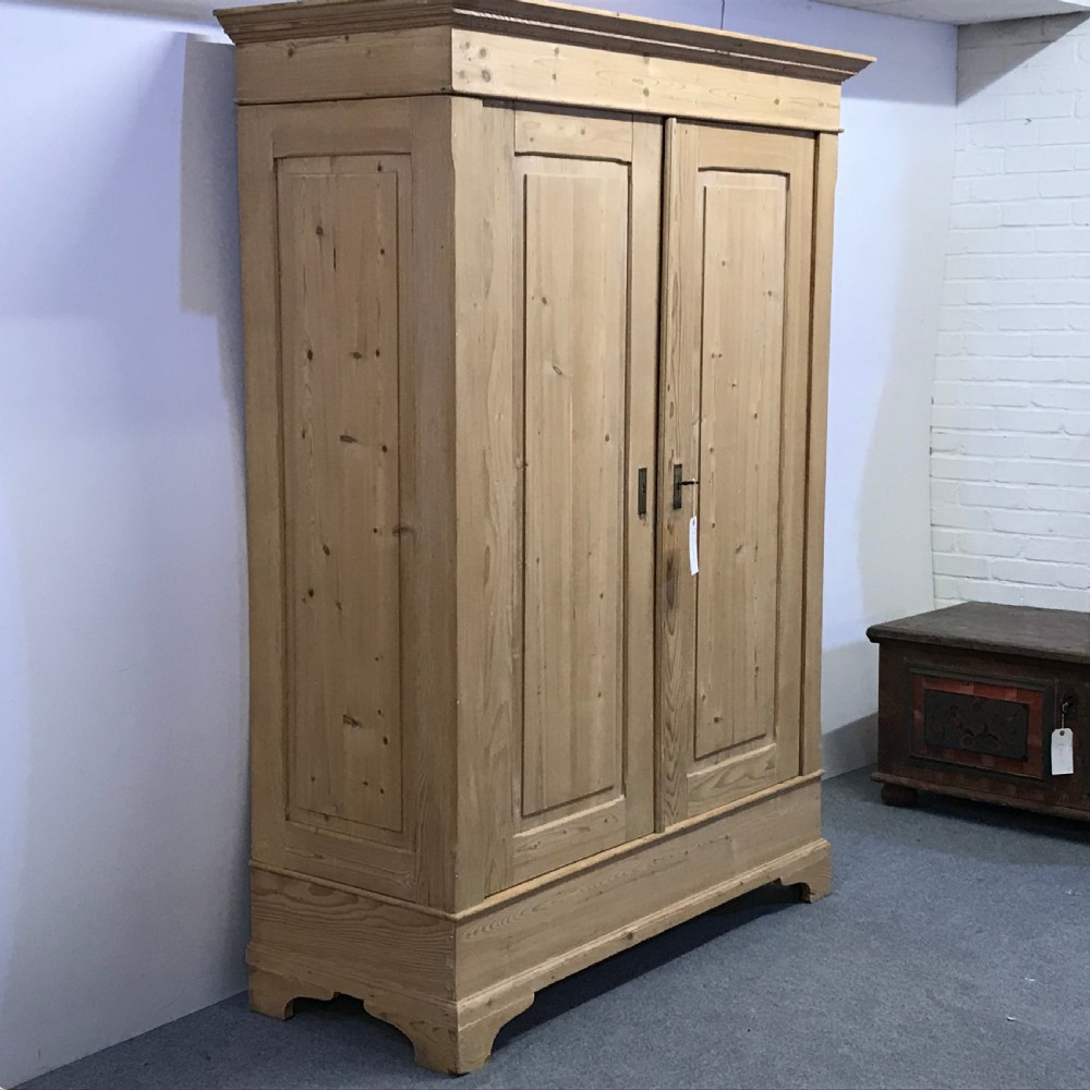 SMALL ANTIQUE PINE DOUBLE WARDROBE  View III