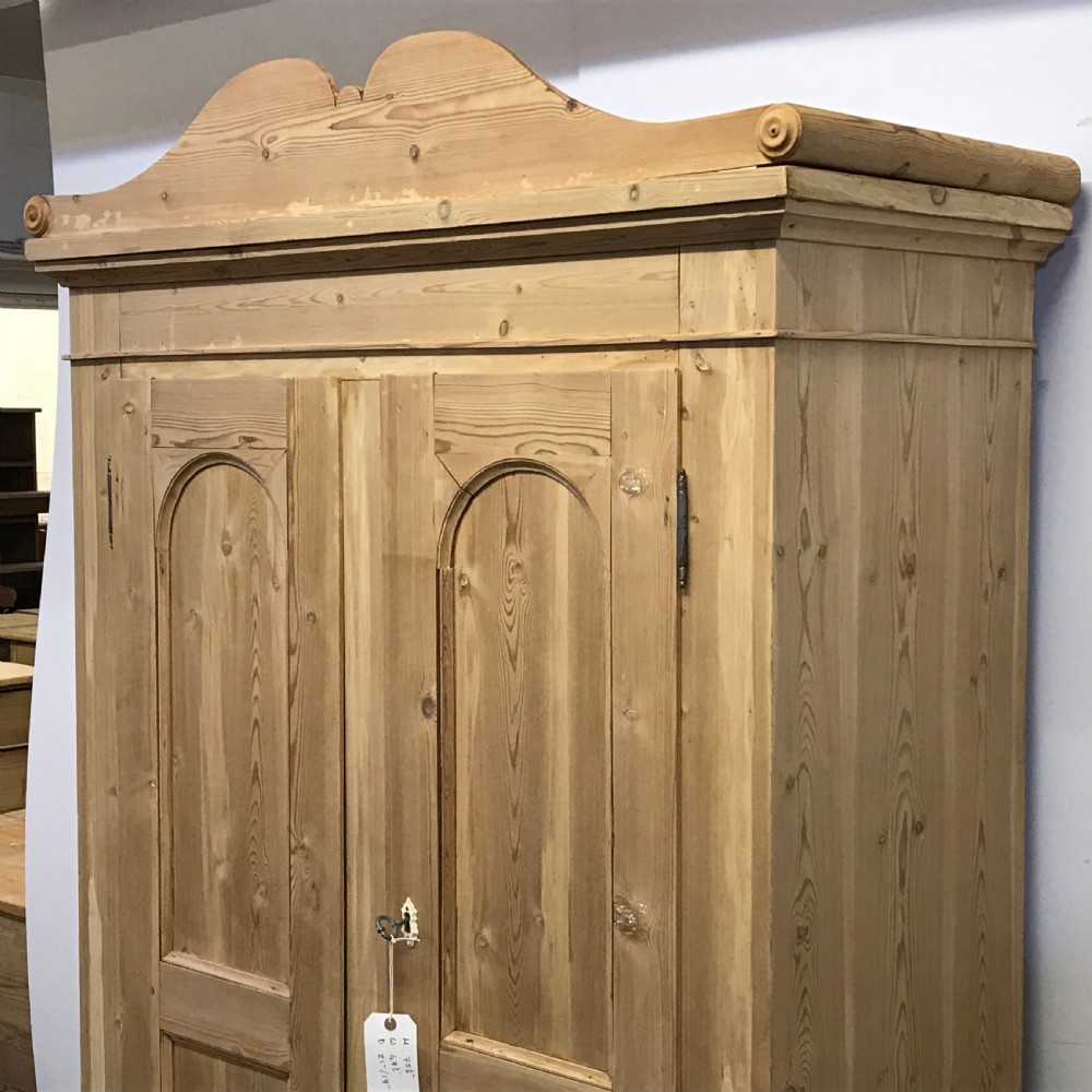 SMALL DOUBLE DOOR OLD DANISH PINE WARDROBE View IV