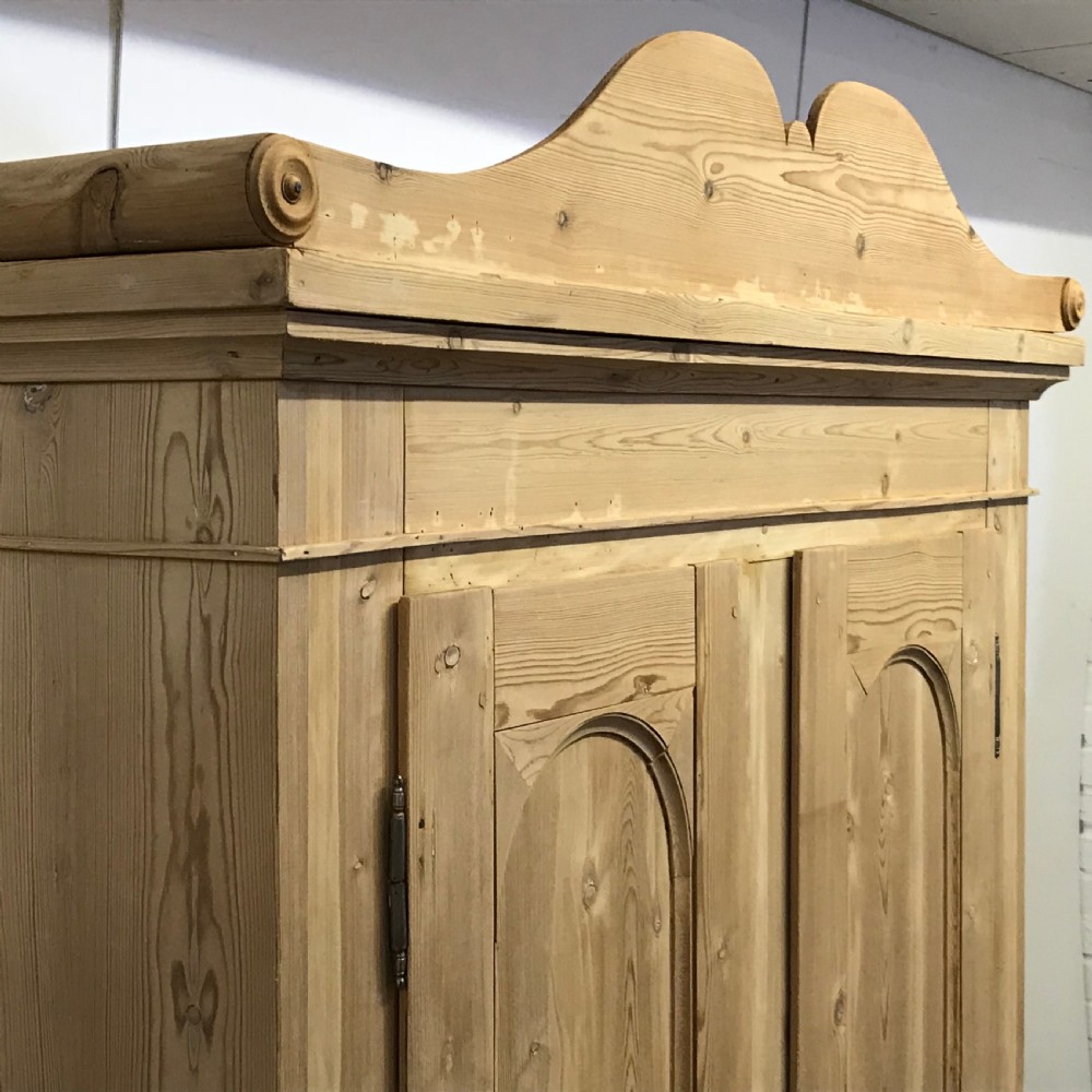 SMALL DOUBLE DOOR OLD DANISH PINE WARDROBE View VII