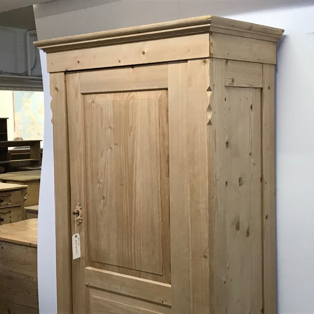 SINGLE ANTIQUE PINE WARDROBE WHICH DISMANTLES  View IV