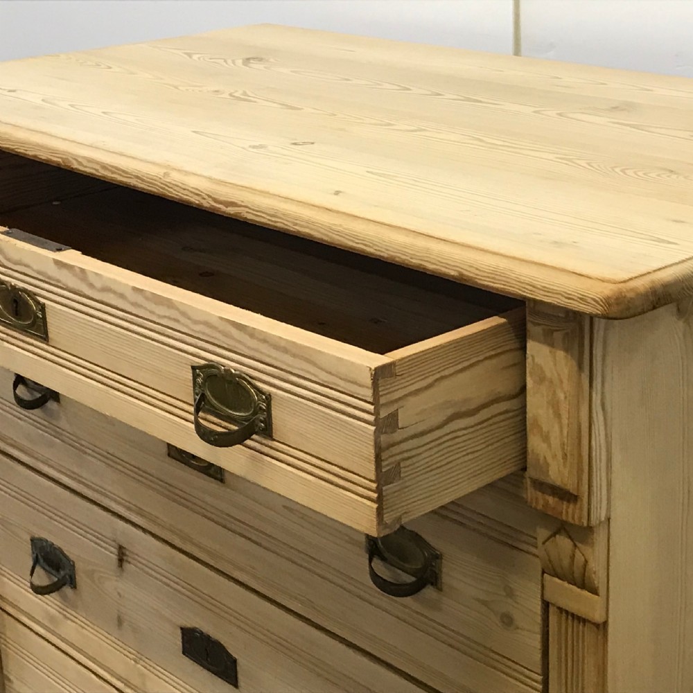 ANTIQUE CONTINENTAL PINE CHEST OF DRAWERS View V