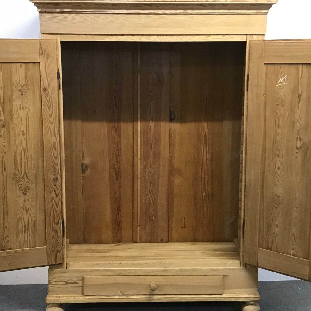 ANTIQUE PINE DOUBLE WARDROBE WITH DRAWER (DISMANTLES) View II