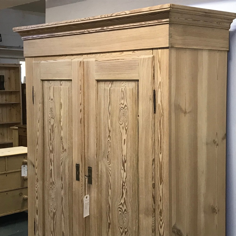 ANTIQUE PINE DOUBLE WARDROBE WITH DRAWER (DISMANTLES) View IV