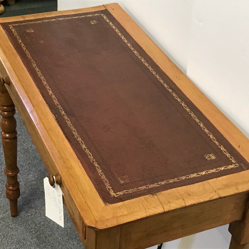 SMALL VICTORIAN LEATHER TOP WRITING TABLE  View IV