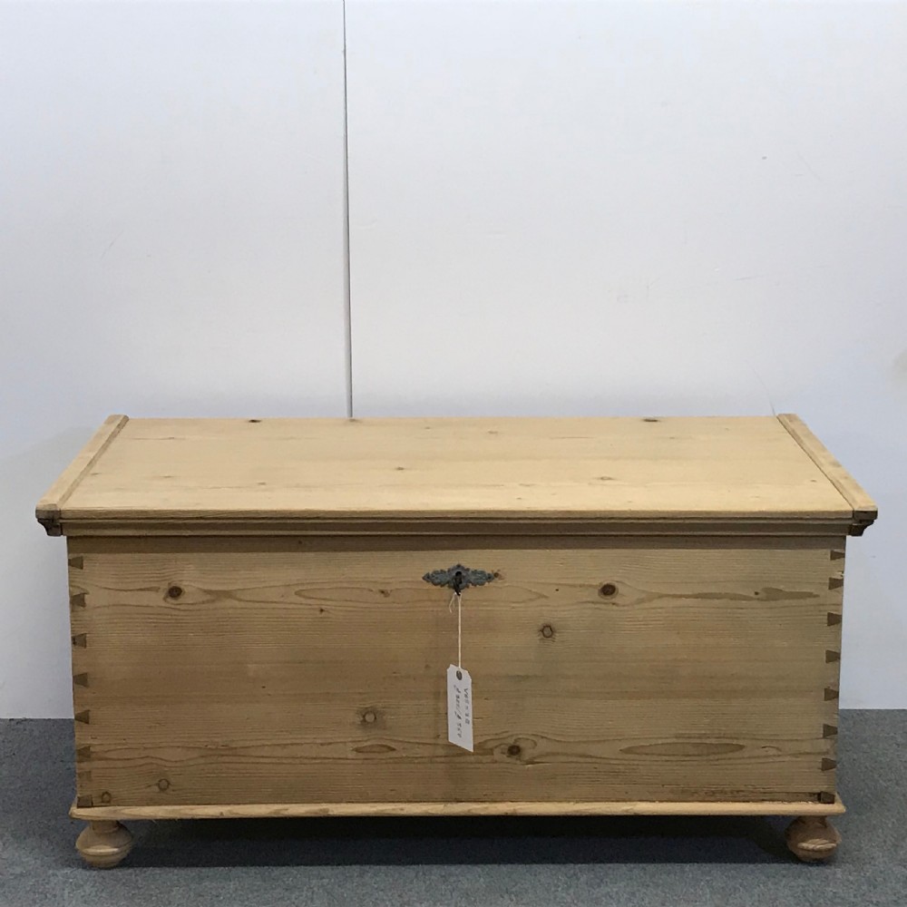 LARGE OLD PINE FLAT TOP BLANKET CHEST