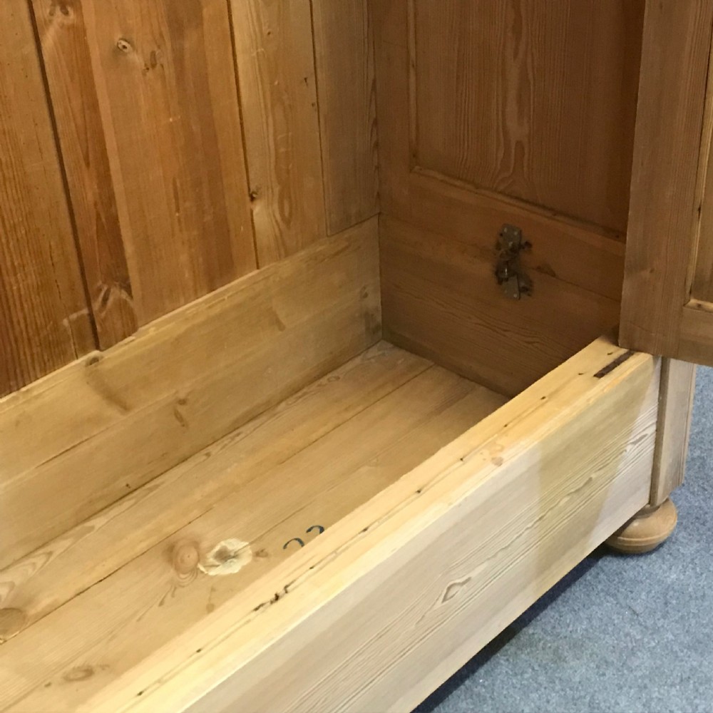 DEEP ANTIQUE DOUBLE WARDROBE WITH ARCHED TOP (DISMANTLES) View VI