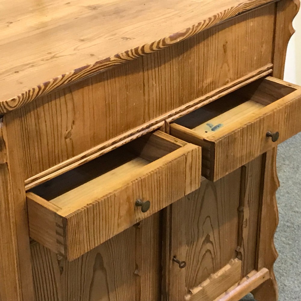 OLD PINE LIFT TOP WASHSTAND (1920'S) View V
