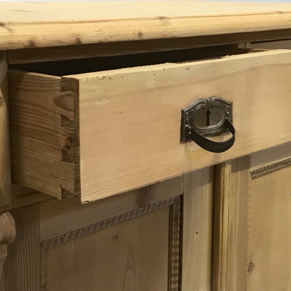 SMALL ANTIQUE PINE BEDSIDE CUPBOARD View V