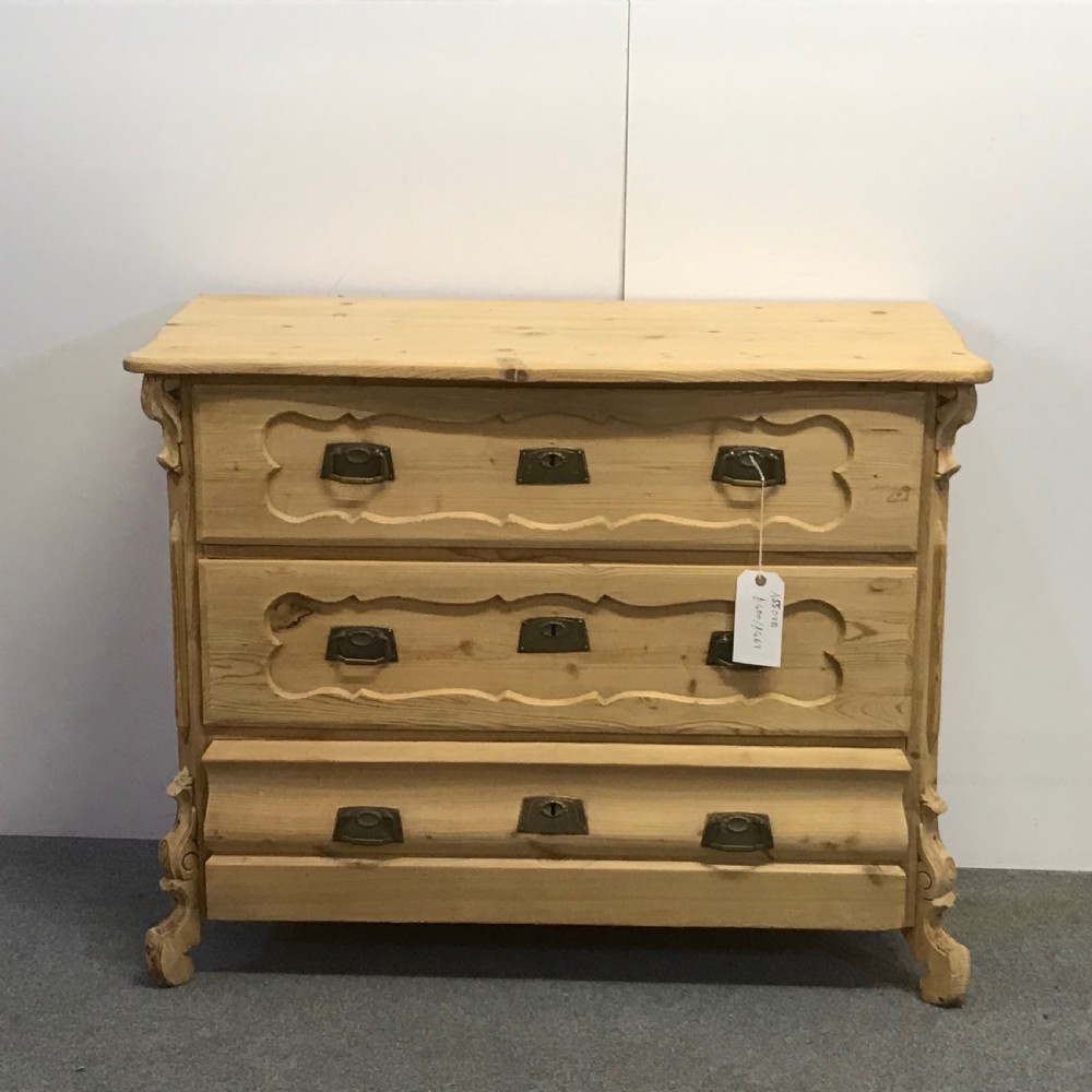 ANTIQUE GERMAN CHEST OF DRAWERS C.1910