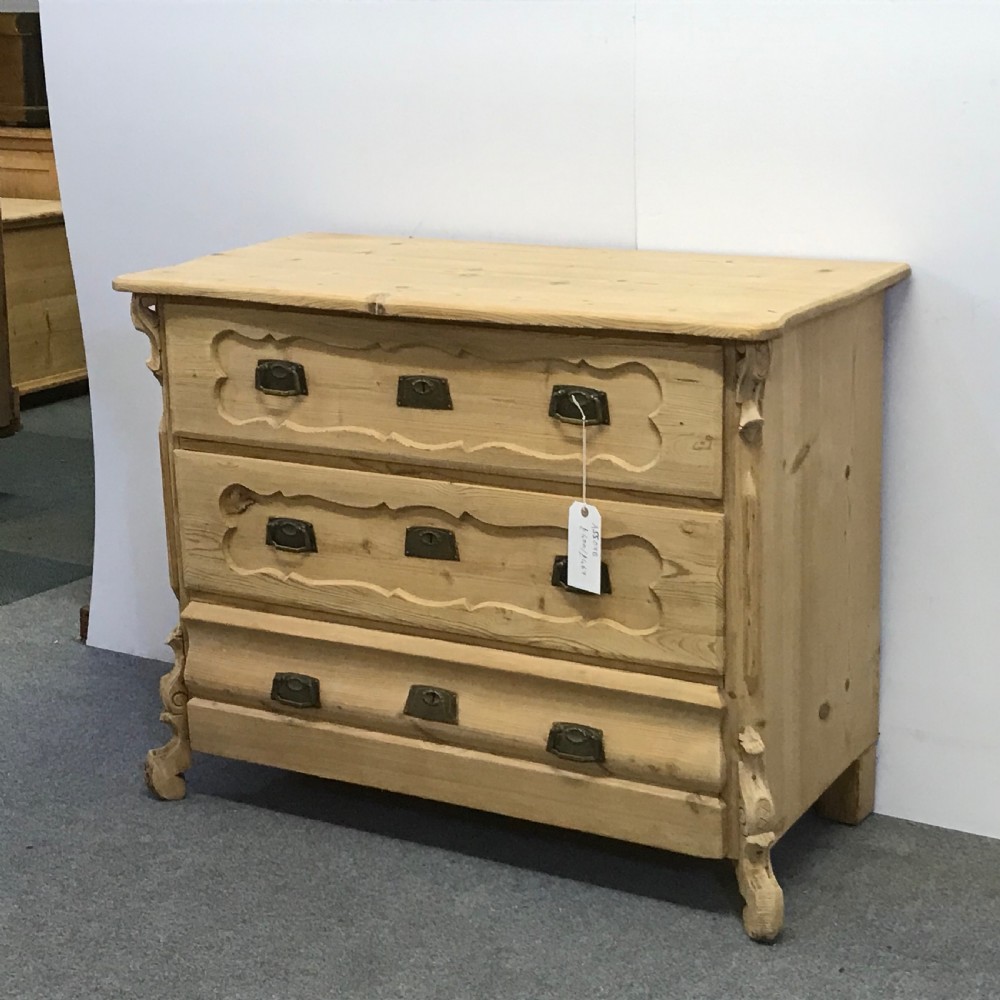 ANTIQUE GERMAN CHEST OF DRAWERS C.1910 View II